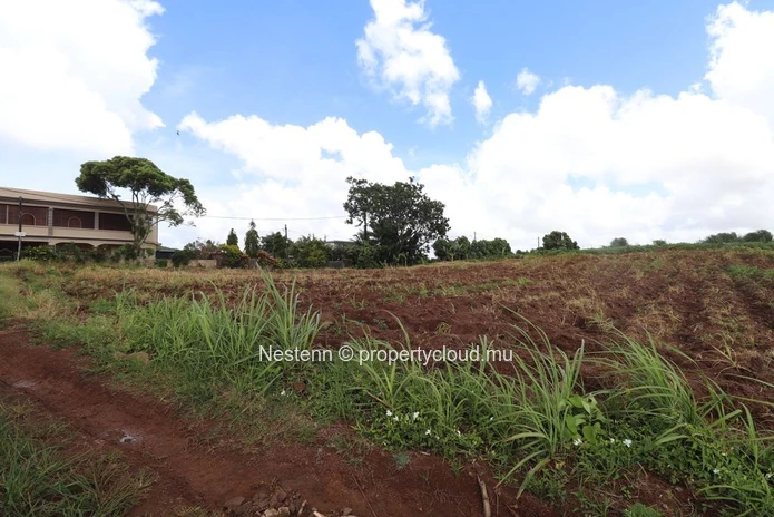 Residential Land with stunning mountain views (Lot 2)