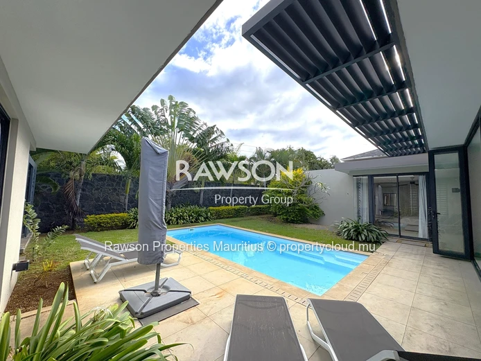 4 Bedroom Villa | Garden And Pool | Pds | Pereybere | Accessible To Foreigners | Usd
