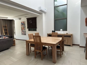 4 Bedroom Villa