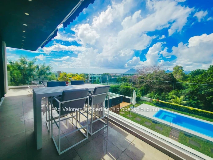 Villa for sale as a business – La Gaulette