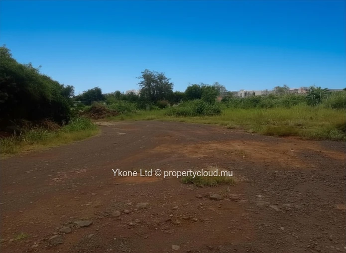 Commercial Land For Sale In Quatre Bornes