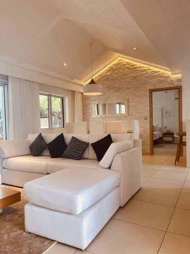 Villa meublée 3 chambres avec piscine privée à louer à Grand Baie