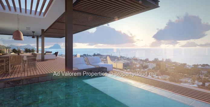 Resale - Upcoming Availability of a Penthouse with Scenic Panorama - Tamarin
