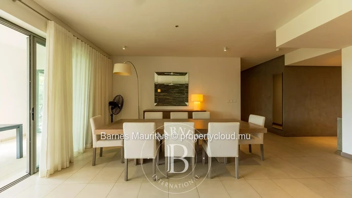 MONT CHOISY GOLF ESTATE – Elegant Apartment - 3 Bedroom