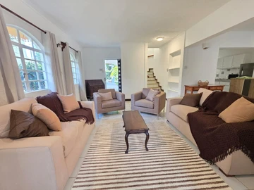 Townhouse, Duplex de 3 Chambres