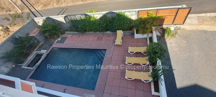 10 Bedroom Apartment Block For Sale in Flic En Flac