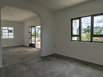 7 Bedroom House