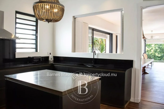 AZURI RESORT– Riverside Villa with Private Pontoon – 5 Bedrooms