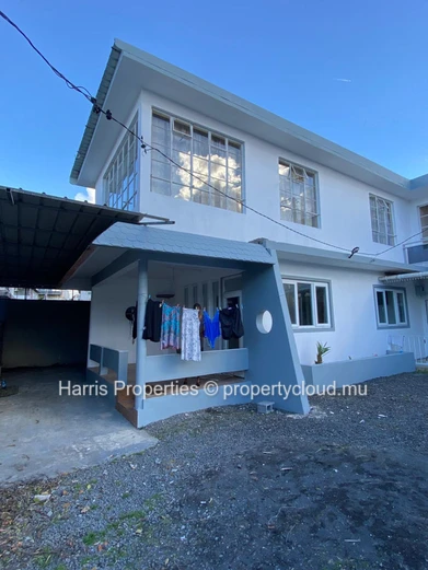À VENDRE – Spacieuse maison individuelle à Phoenix