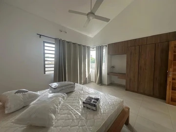 4 Bedroom Villa