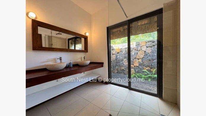 Bali-Inspired 3-Bedroom Villa Surrounded by Nature in Black River