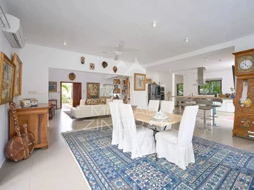 5 Bedroom Villa