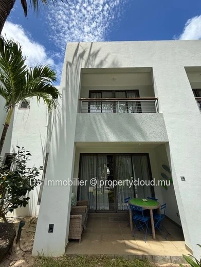 À VENDRE – Townhouse -3 CHAMBRES EN SUITE À PÉREYBÈRE – ACCESSIBLE AUX ÉTRANGERS