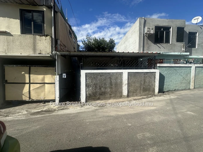Maison d'une chambre à louer au centre de Plaisance Rose Hill
