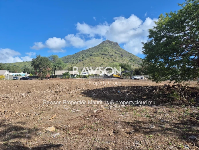 Rare Plot of Land for Sale | Gated Estate, Tamarin | Riverfront | Multiple Size Options | West Mauritius