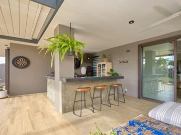 4 Bedroom Villa