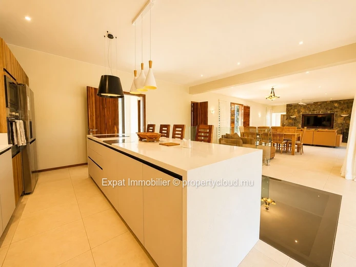 Exceptional 3-Bedroom Villa with Office for Rent at Domaine de Palmyre