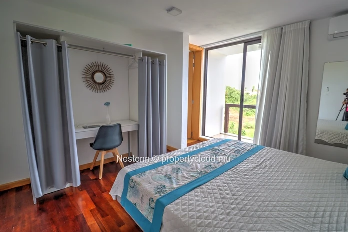 Bel appartement de 2 chambres à quelques minutes de la plage 