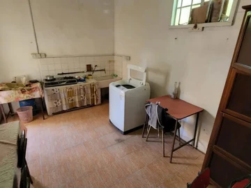 Bâtiment de 23 Chambres