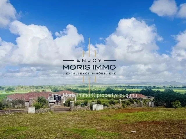 Terrain de 964 m² à vendre,  belle vue Harel