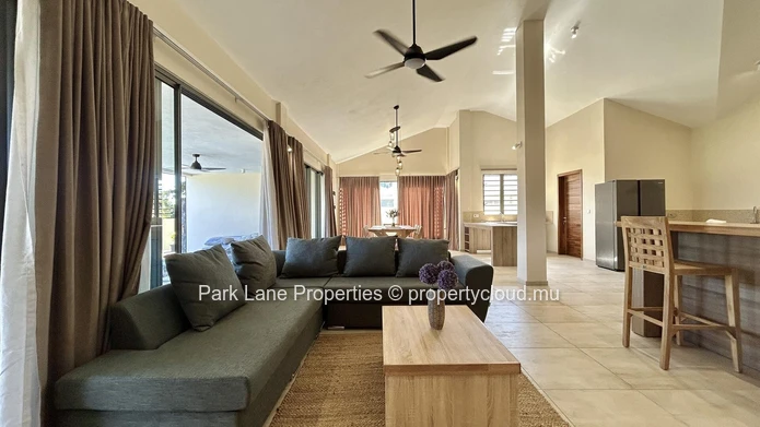 Villa de 4 chambres neuve avec piscine à Tamarin - Prête à emménager