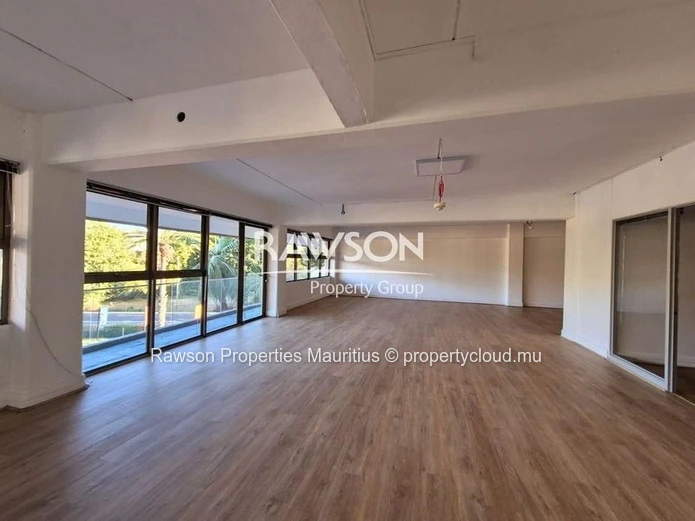 149m² Office To Let in Grande Rivière Noire