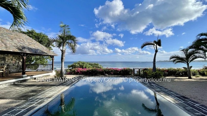 5-Bedroom Beachfront Villa for Rent in Tamarin