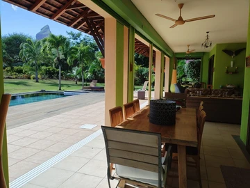 4 Bedroom Villa