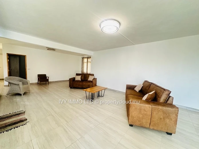House for Rent – Grand Baie, Chemin 20 Pieds