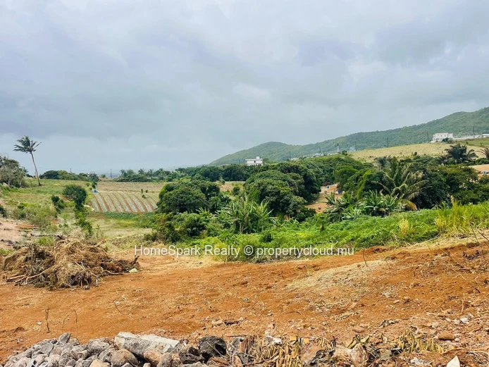Residential Plot for Sale – Les Mariannes