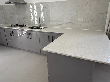 3 Bedroom Townhouse, Duplex