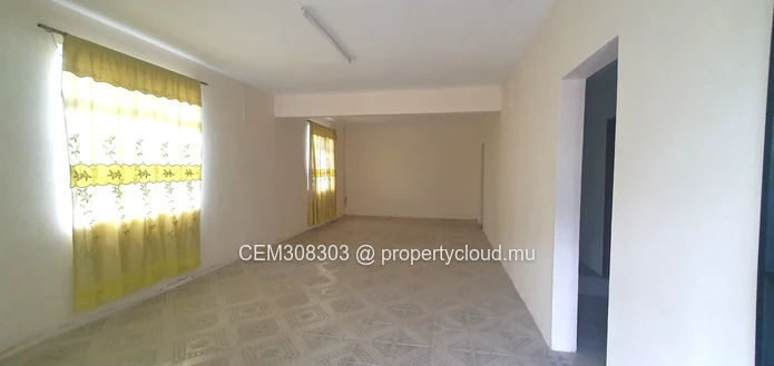 Maison à Vendre – Rose Hill | 8 Chambres 