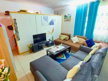 6 Bedroom House