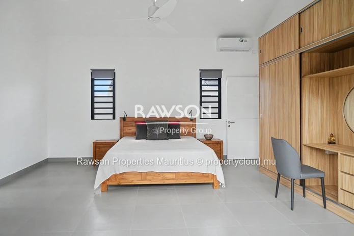 3 En-Suite Bedroom Villa | Private Pool | Garden | Mont Mascal, Petit Raffray