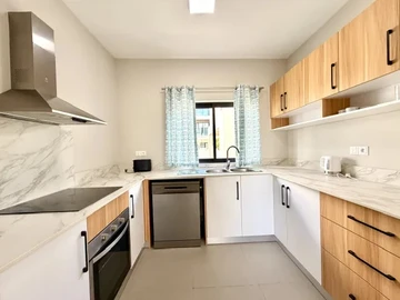 3 Bedroom Townhouse, Duplex