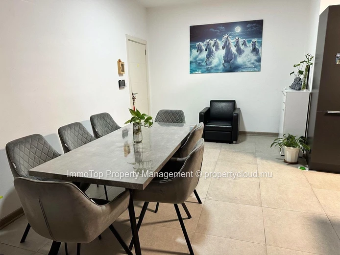 APARTMENT FOR SALE - Rue Vandermesch, Beau Bassin