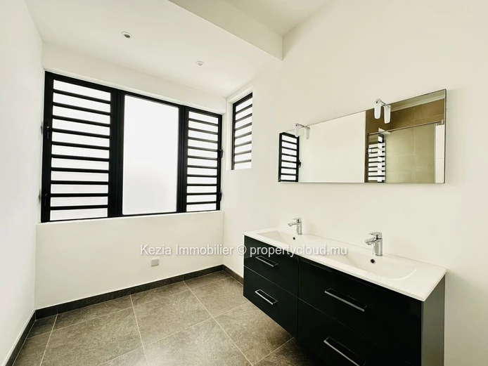 Contemporary Design Property