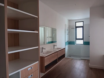 3 Bedroom Townhouse, Duplex