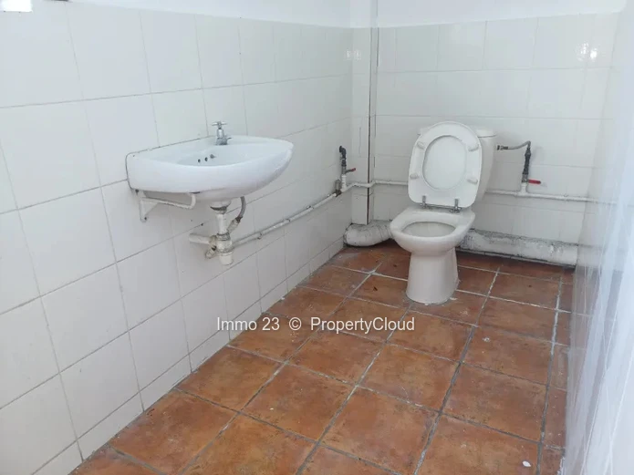 Bureau - 250m2 - Port Louis - Ref. BU82709LO