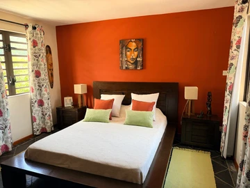 5 Bedroom Villa