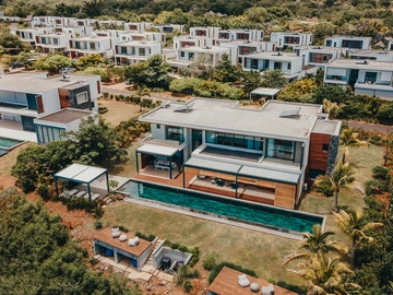 4 Bedroom Villa