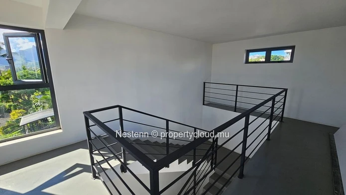 Commercial building of 223m2