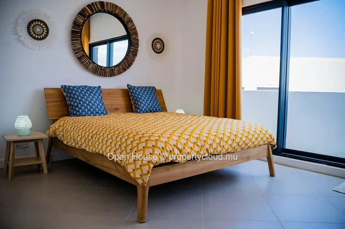 Luxury 3-Bedroom Penthouse with Private Pool in Tamarin (Sole Mandate)