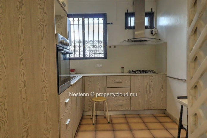 Modern duplex apartment in Curepipe 2 bedrooms 2 bathrooms separate kitchen balcony carport good condition close to a...