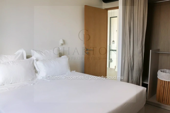 Contemporary 4-bedroom villa with a pool in a stunning natural setting in private Tamarin