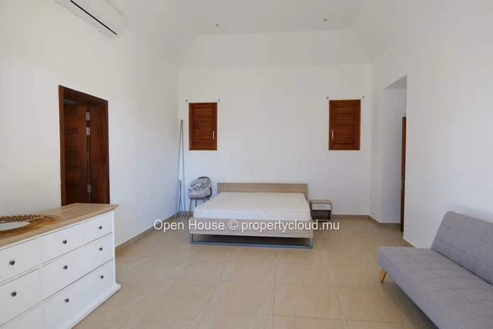 Villa de luxe 4 chambres avec piscine privée à vendre à Péreybère