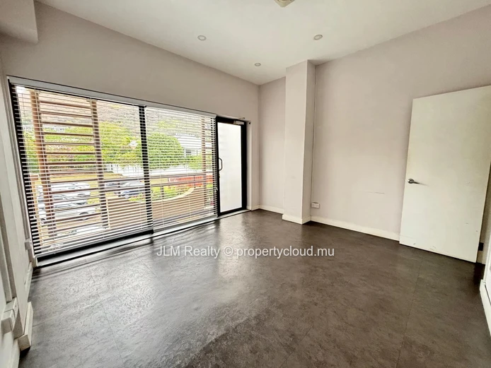 For Rent – 45 m² Office in the Centre of Tamarin, Mauritius
