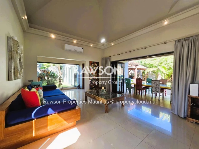 Villa - 4-Bedrooms | Pool & Garden | Secure Residence | Pereybere | €4,000