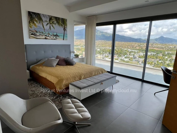 Penthouse de Luxe avec Vue Panoramique, La Plantation Marguery, Rivière Noire