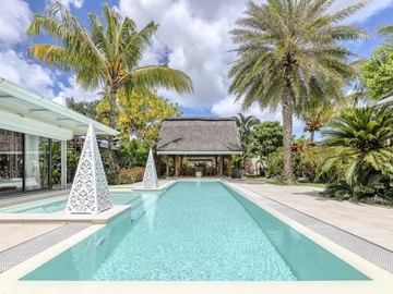 4 Bedroom Villa